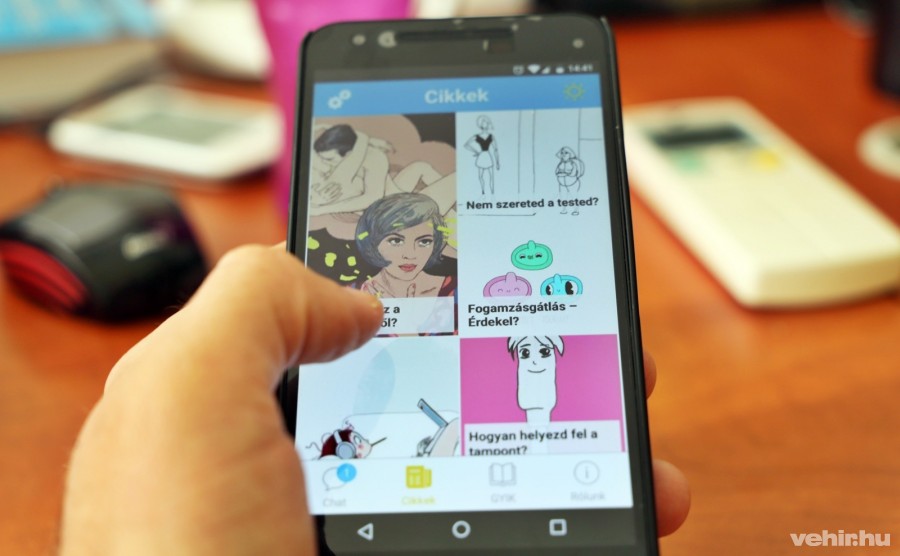 A Yelon a Google Playből és az App Storeból is letölthető
