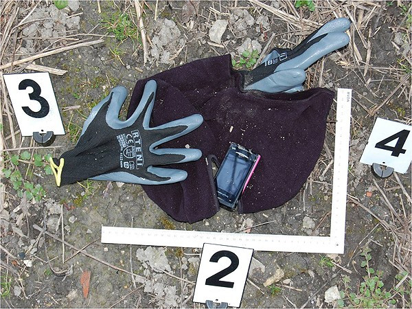 A bizonyítékokról készült felvételeket a képre kattintva elérhetők (Fotó: VMRFK)