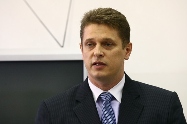 dr. Kővári Zoltán