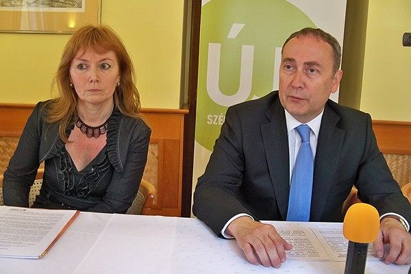 Katonáné Bellovits Andrea és dr. Kovács Zoltán