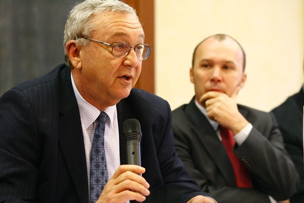 Göttlinger László