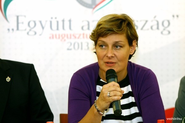 Balatoni Mónika