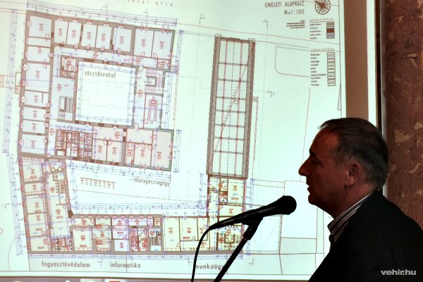 Németh Csaba a tervekkel