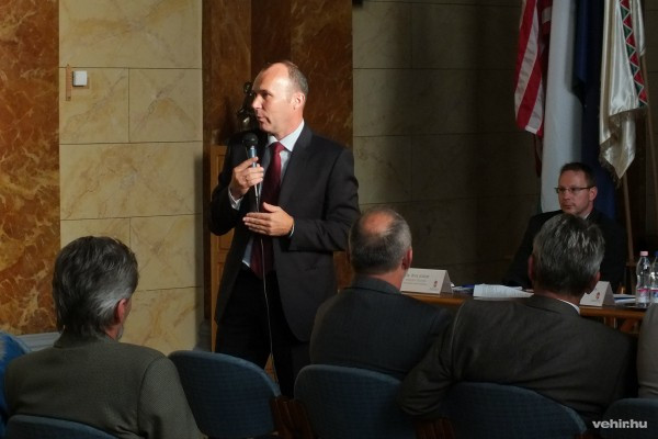 Porga Gyula a parkolókról beszélt