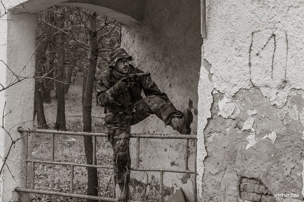 A képek forrása: www.facebook.com/KINGSEFRONT