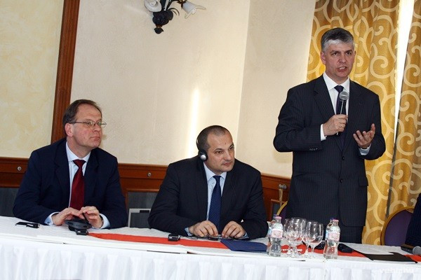 dr. Navracsics Tibor, Orsat Miljenić és Iván Gábor