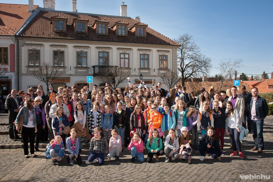 A népes vendégsereg