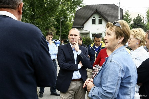 Porga Gyula lendületlenül fogadta az észrevételeket