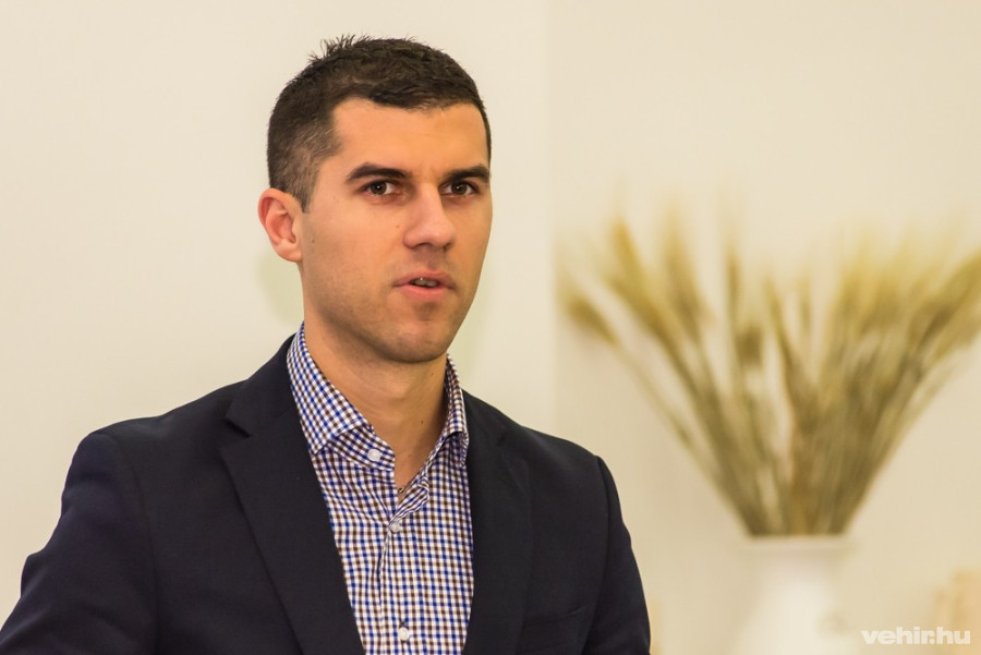 dr. Mihalovics Péter