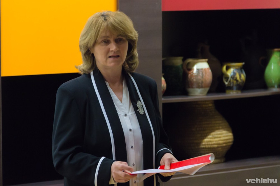 S. dr. Perémi Ágota