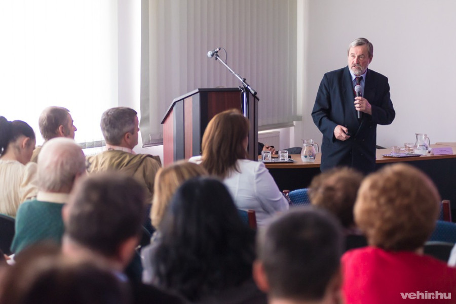 dr. ligetvári ferenc