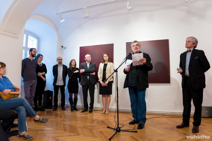 A mikrofonnál Haász István