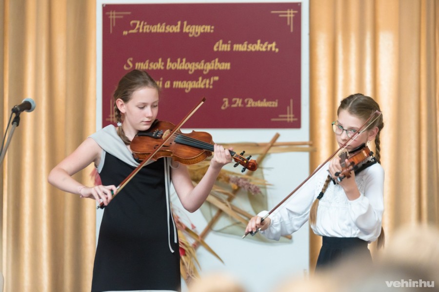 simonyi zsigmond ének zenei és testnevelési általános iskola budapest