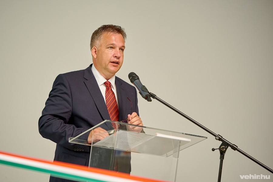 Soós Csaba, a Beurer-Hungaria Kft. ügyvezető igazgatója (fotó: Domján Attila / vehir.hu archív)