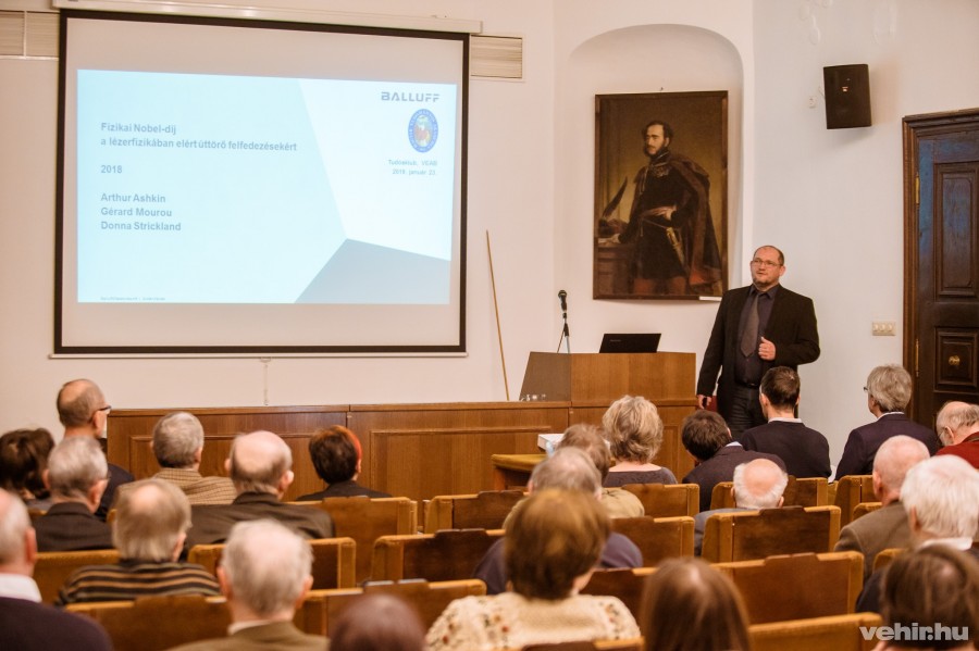 Kántor Zoltán előadása a fizikai Nobel-díjról