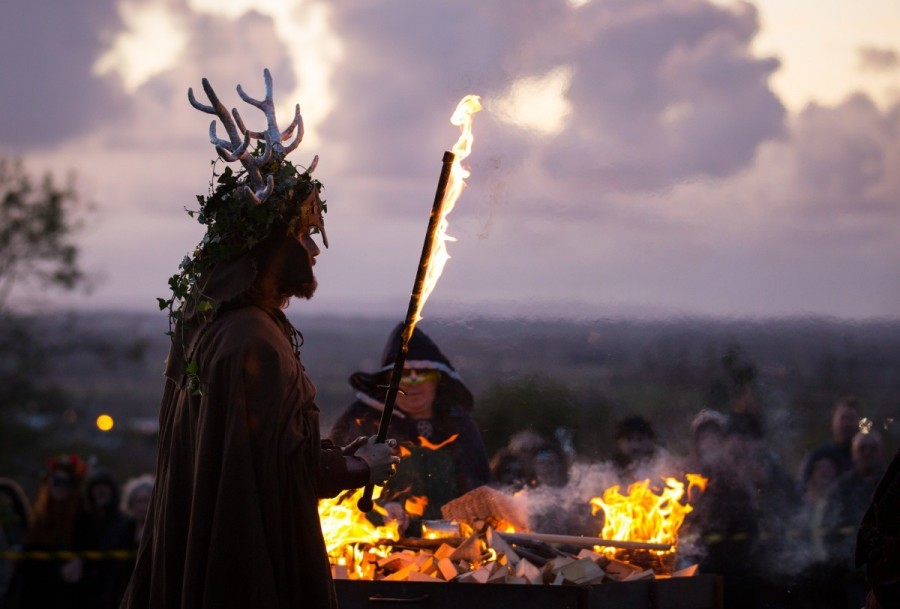 A pogány Samhain ünnep rituáléja (fotó: history.com)