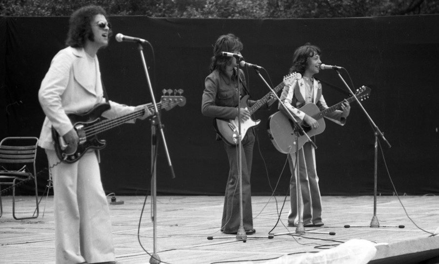 A Hungária zenekar 1973-ban. (Foto: Fortepan / Urbán Tamás)