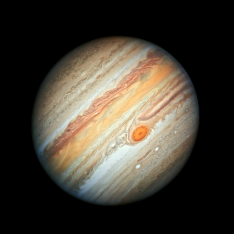 Már szépen kirajzolódik a Jupiter az égen / Fotó: A Hubble 2019-es portréja a Jupiter bolygóról. Forrás: hubblesite.org