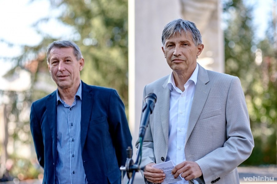 Katanics Sándor mögött még 2019-ben az önkormányzati választáson a teljes baloldali összefogás felsorakozott