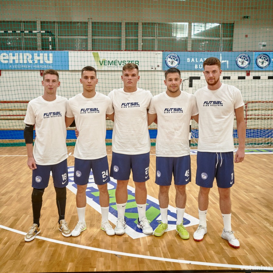 Balról jobbra: Soós Benjámin, Alekszandr Gavrilovics, Bartha Balázs, Gerencsér Antal és Kártik Zsombor.