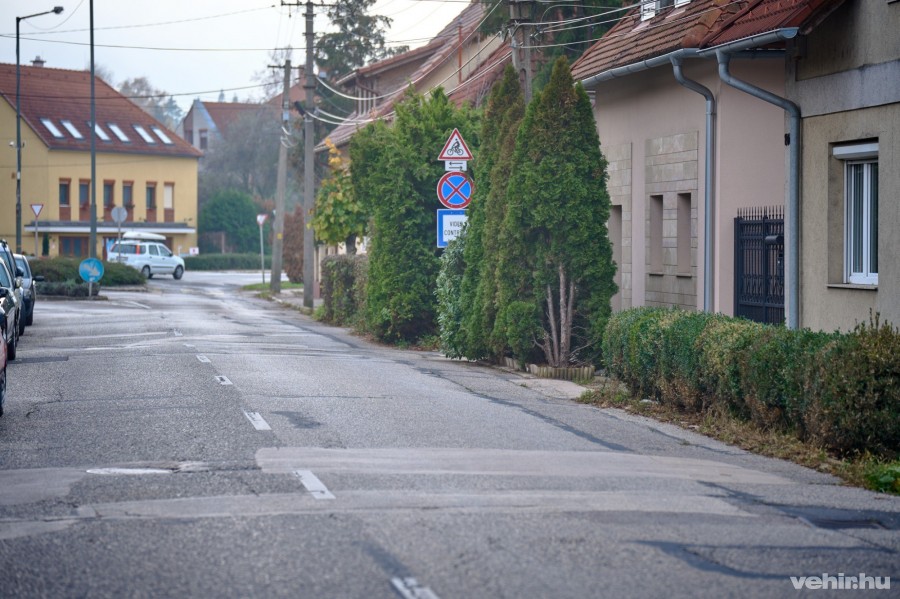 A Kiskőrösi utca végén új gyalogátkelőket is kialakítanának