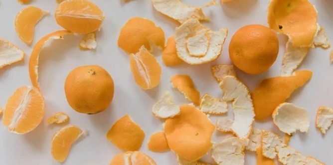 A citrusfélék héjából természetes légfrissítőt is készíthetünk.