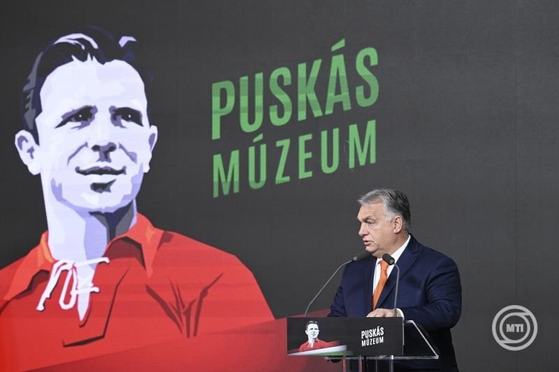 Orbán Viktor miniszterelnök beszédet mond a Puskás Aréna toronyépületében létrehozott Puskás Múzeum megnyitóján 2024. november 25-én. MTI/Koszticsák Szilárd