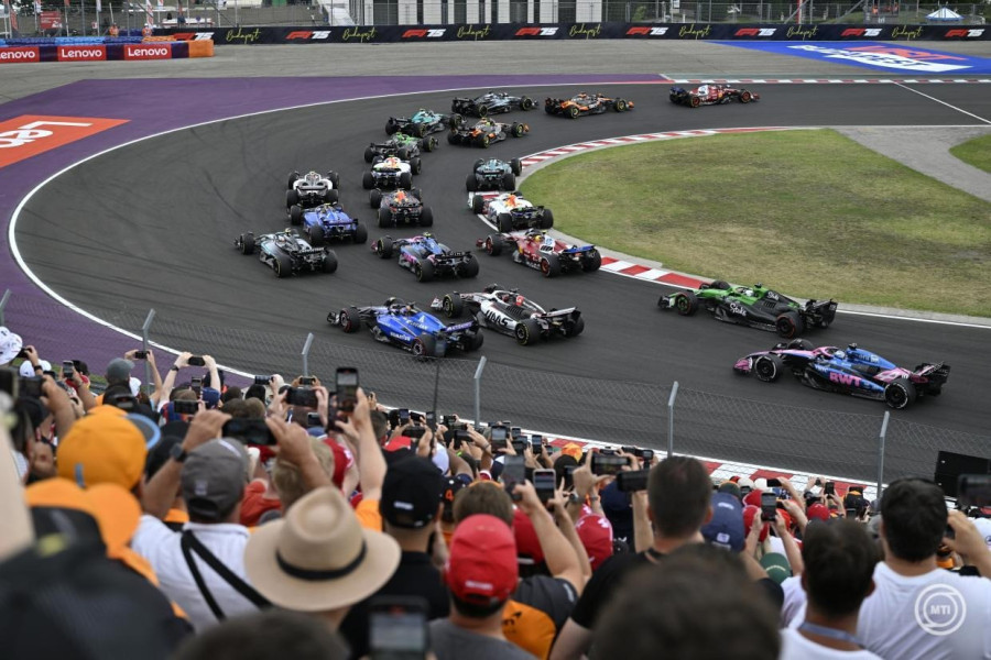 A Forma-1-es Magyar Nagydíj mezőnye a mogyoródi Hungaroringen 2025. augusztus 3-án. MTI/Vasvári Tamás
