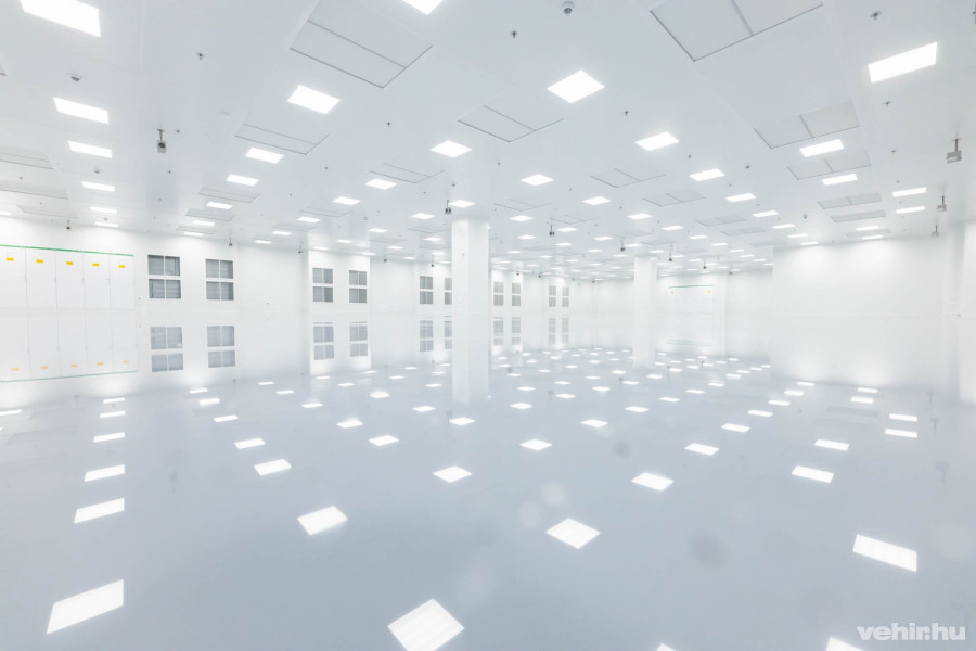 1200 négyzetméternyi ISO 7-es gyártóterülettel bővült a Valeo