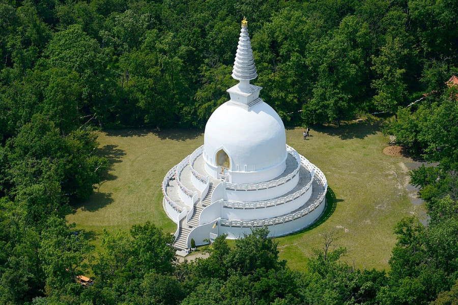 A zalaszántói sztupa (Fotó: Civertan / Wikimedia)