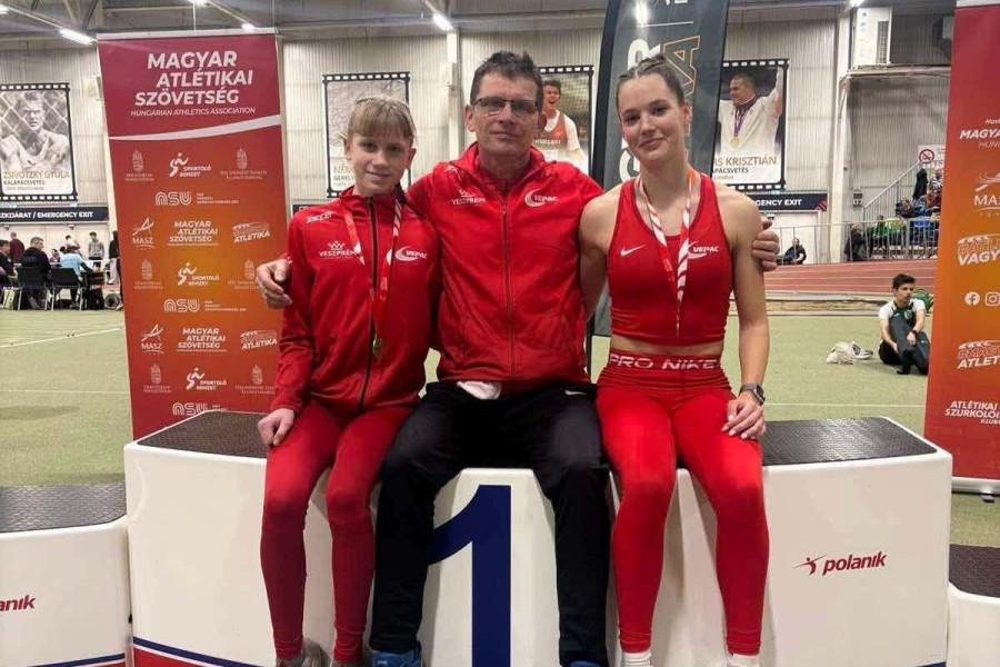 Szenán Dorka, Szemán János és Varga Szonja - Fotó: VEDAC