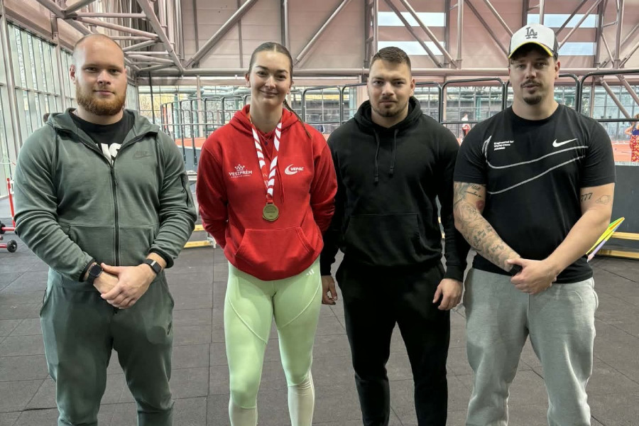 Csekő Miklós, Csatári Jázmin, Czeller Gábor, Pásztor Bence - Fotó: VEDAC