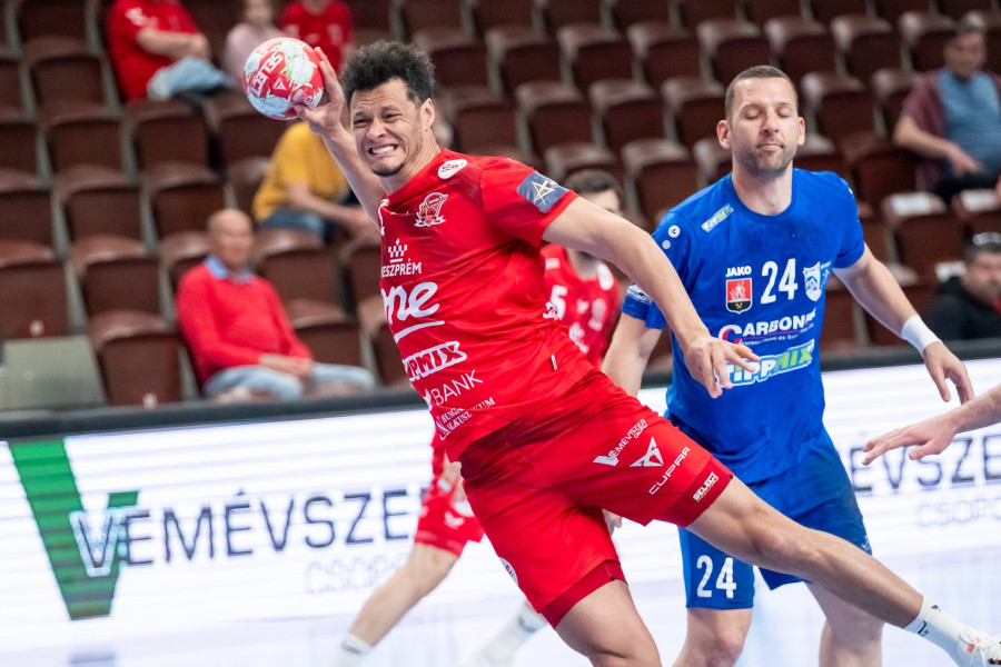 Könnyedén nyert a Veszprém a vendég Komló ellen 