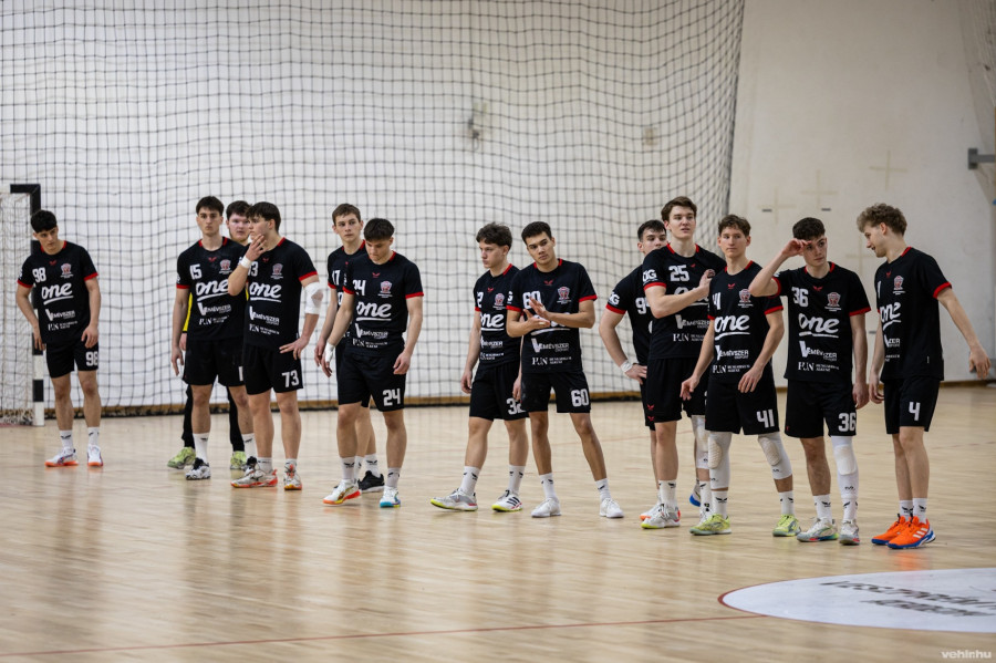 Férfi kézilabda NB I/B: harmadik helyen zártak az akadémisták, kiesett a Veszprémi Kézilabda KFT